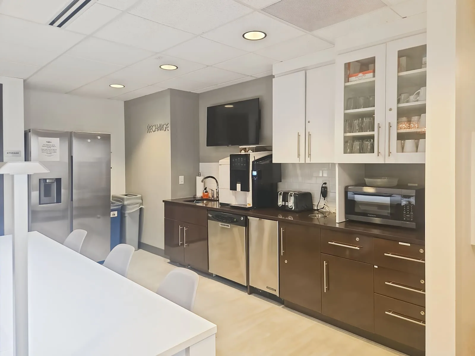Regus CO, Lakewood - 200 Union, Kitchen, Lakewood, CO
