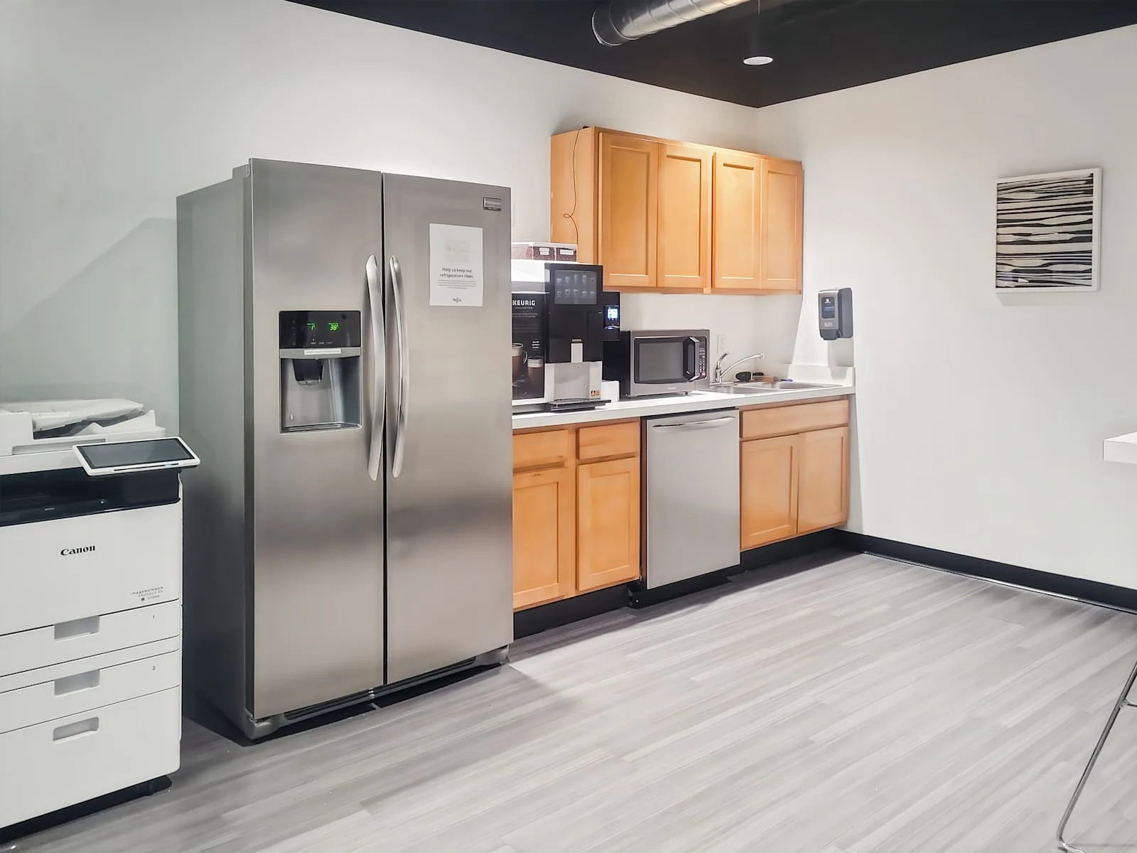 Regus CO, Longmont- Terry St, Kitchen, Longmont, CO