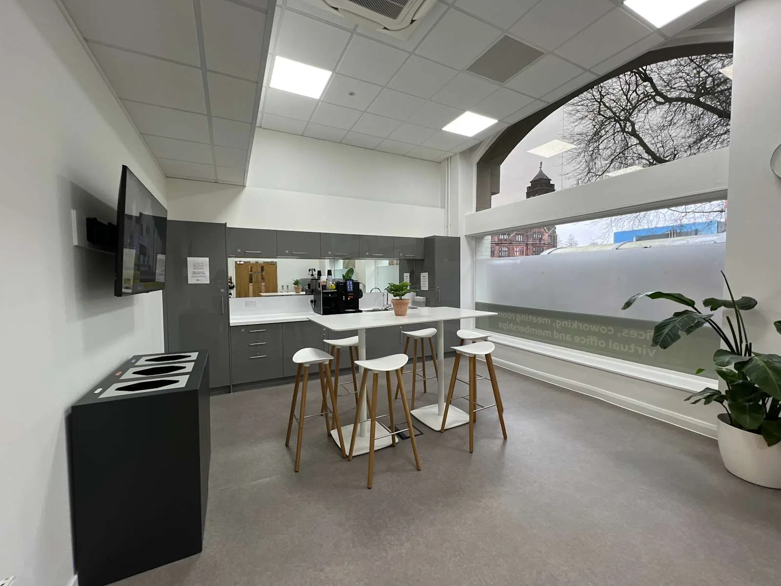 Regus Coventry, Little Park Street, Cuisine, Coventry