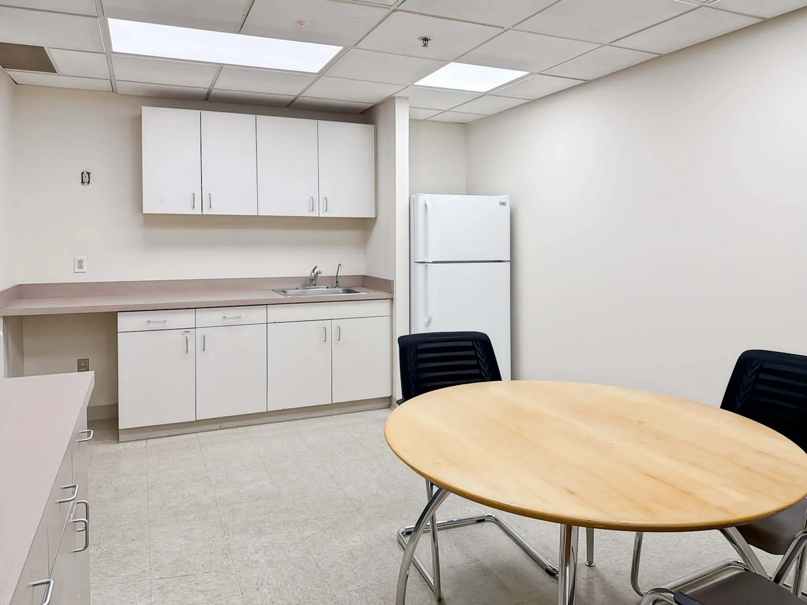 Regus CT, Norwalk - Connecticut Ave, Kitchen, Norwalk, CT