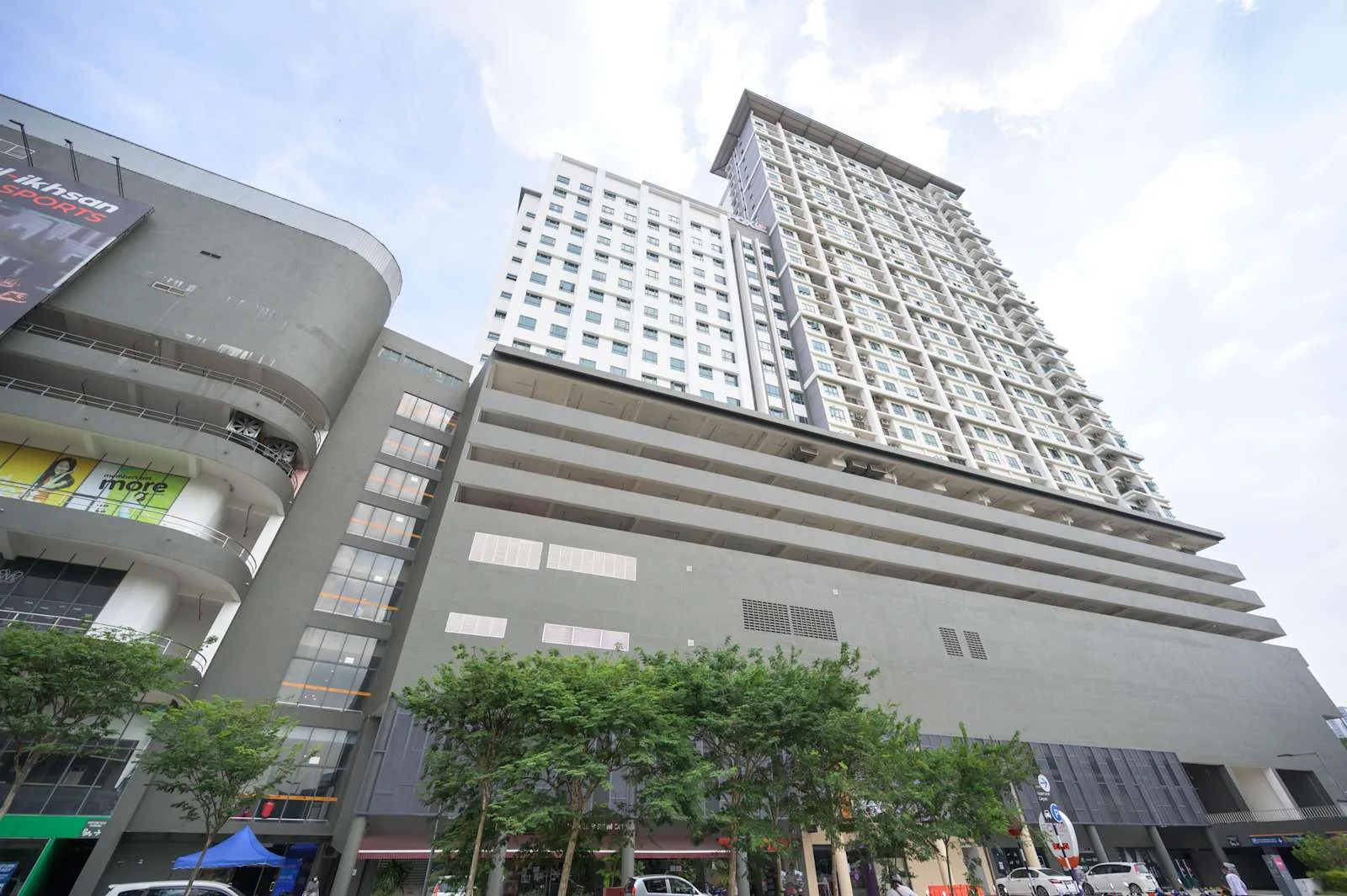 Regus CYBERJAYA, DPulze, Building facade, Cyberjaya