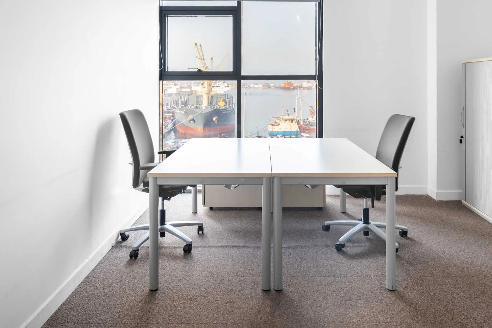 Regus DAKAR, Le Plateau, Private office, 2 desks, Dakar