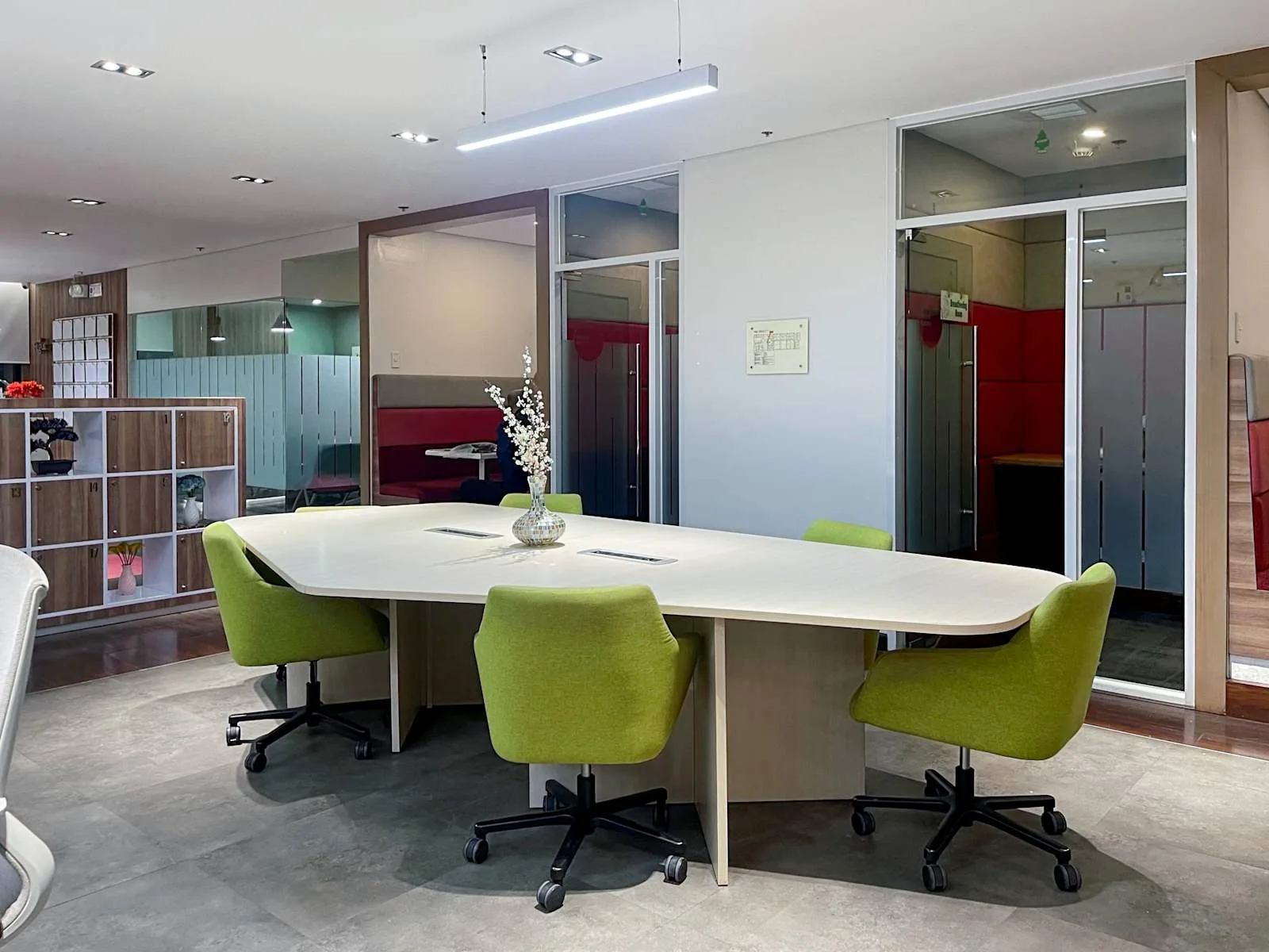 Regus DAVAO, Felcris Centrale、5人会议室、达沃市