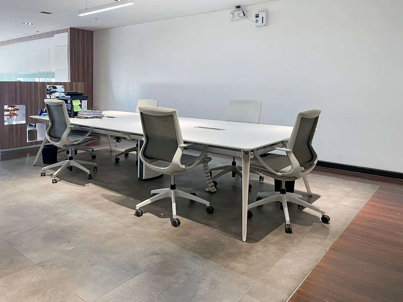 Regus DAVAO, Felcris Centrale、6人会议室、达沃市