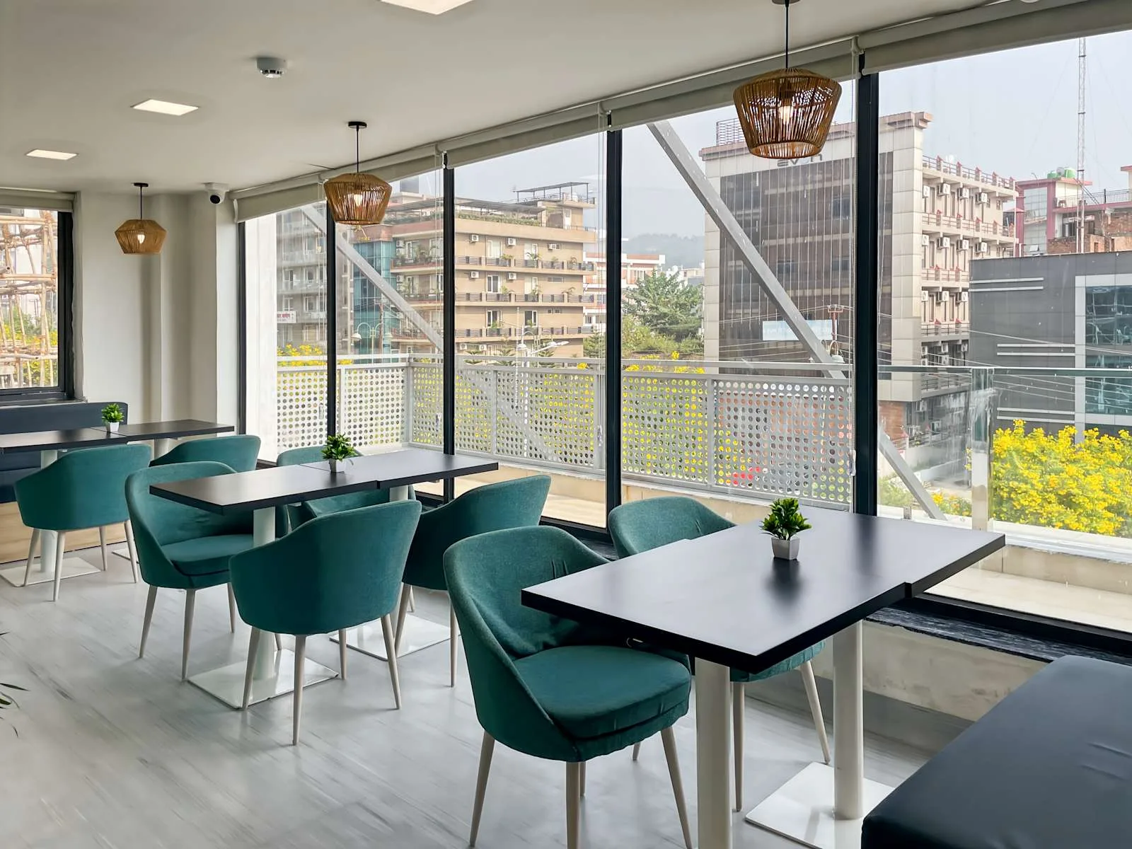 Regus Dehradun, 44A IT Park, Cafeteria, Dehradun