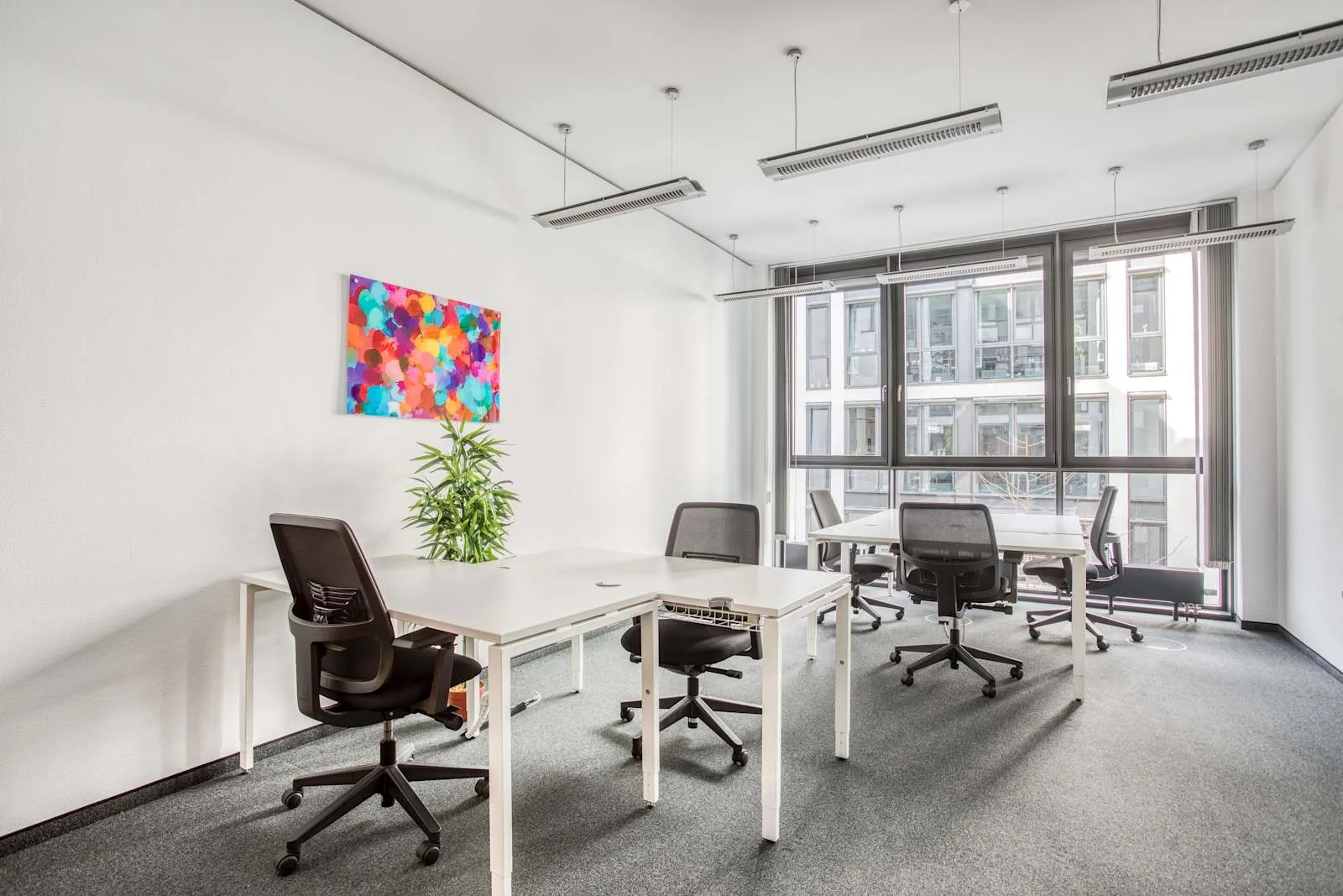 Regus DRESDEN, Altmarkt, Privatbüro mit 5 Arbeitsplätzen, Dresden