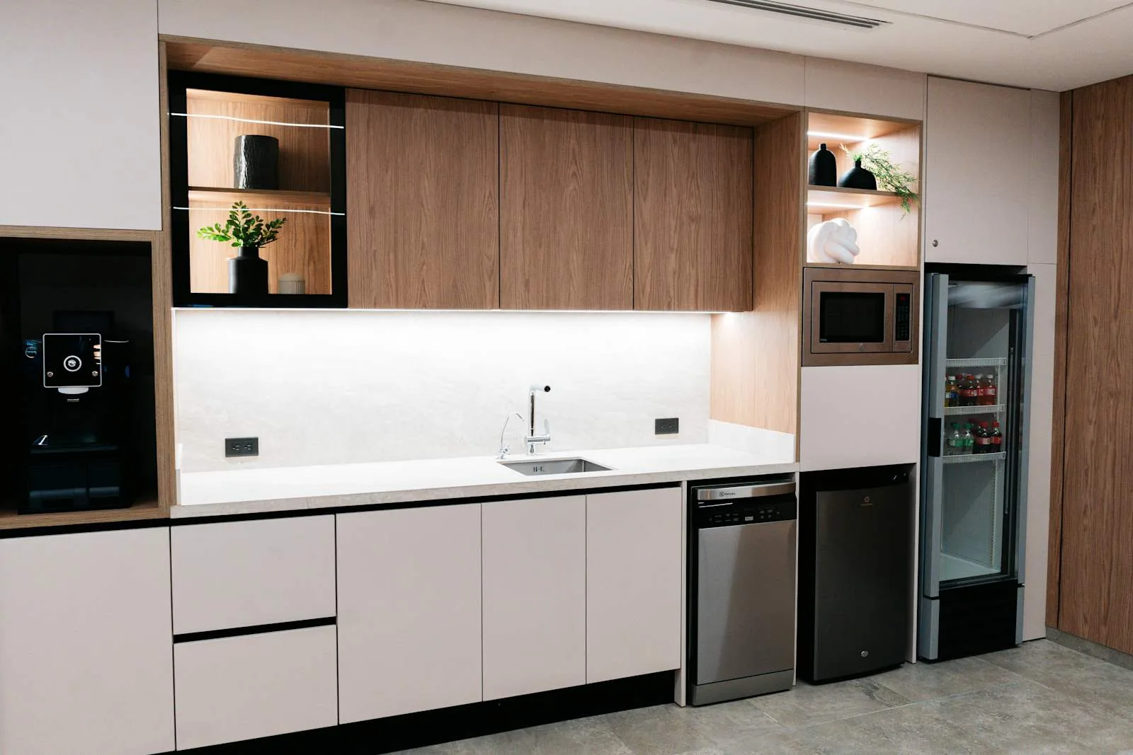 Regus ECUADOR, Guayaquil, Los Arcos Plaza, Kitchen, Guayaquil