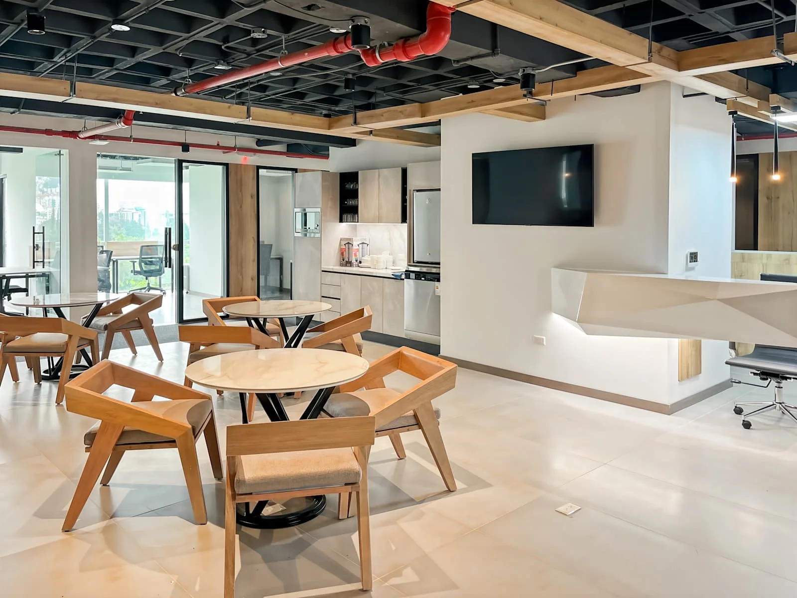 Regus ECUADOR, Quito, Edificio Carolina Millenium, Cafeteria, Quito