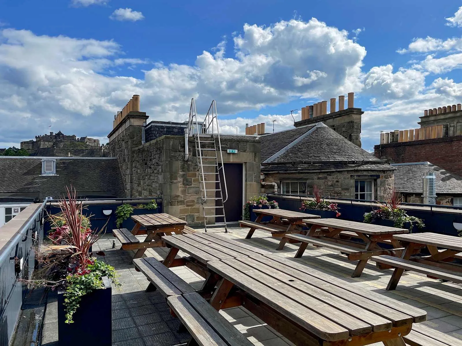 Regus EDINBURGH, George Street, Terrace and outdoor space, Edinburgh