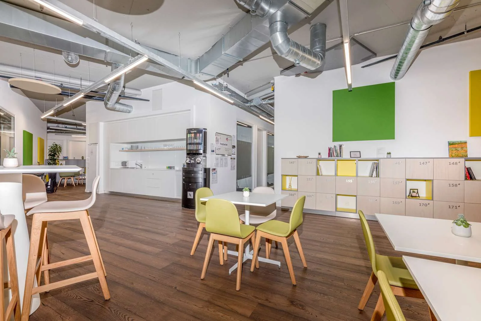 Regus ETOY, iLife City, Kantine, Etoy