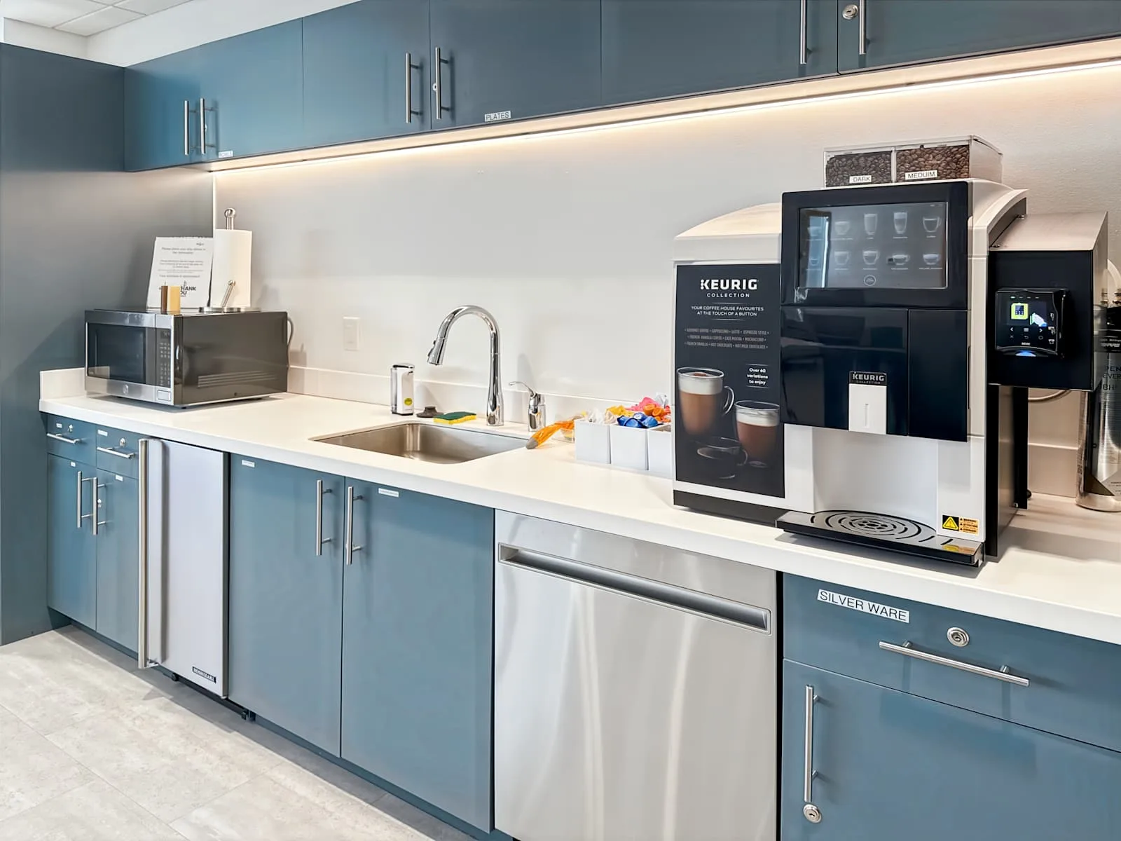 Regus FL, Boca Raton - Park of Commerce, Kitchen, Boca Raton, FL