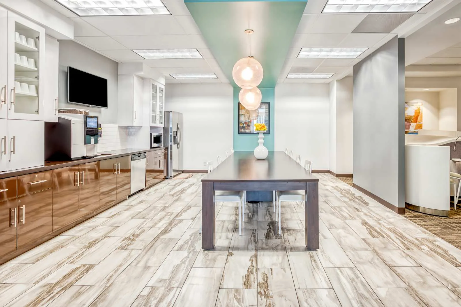 Regus FL, Coral Gables - Columbus Center, Cafeteria, Coral Gables, FL