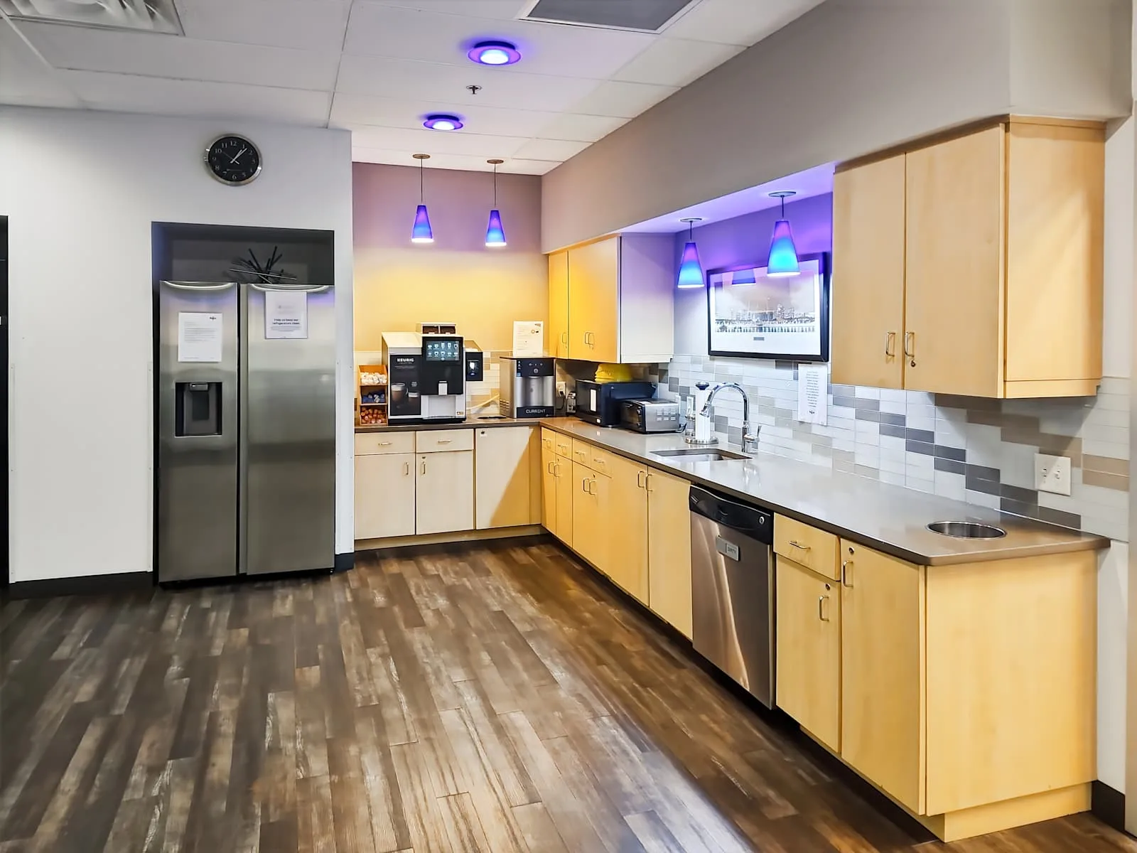Regus FL, Jacksonville - San Marco, Kitchen, Jacksonville, FL