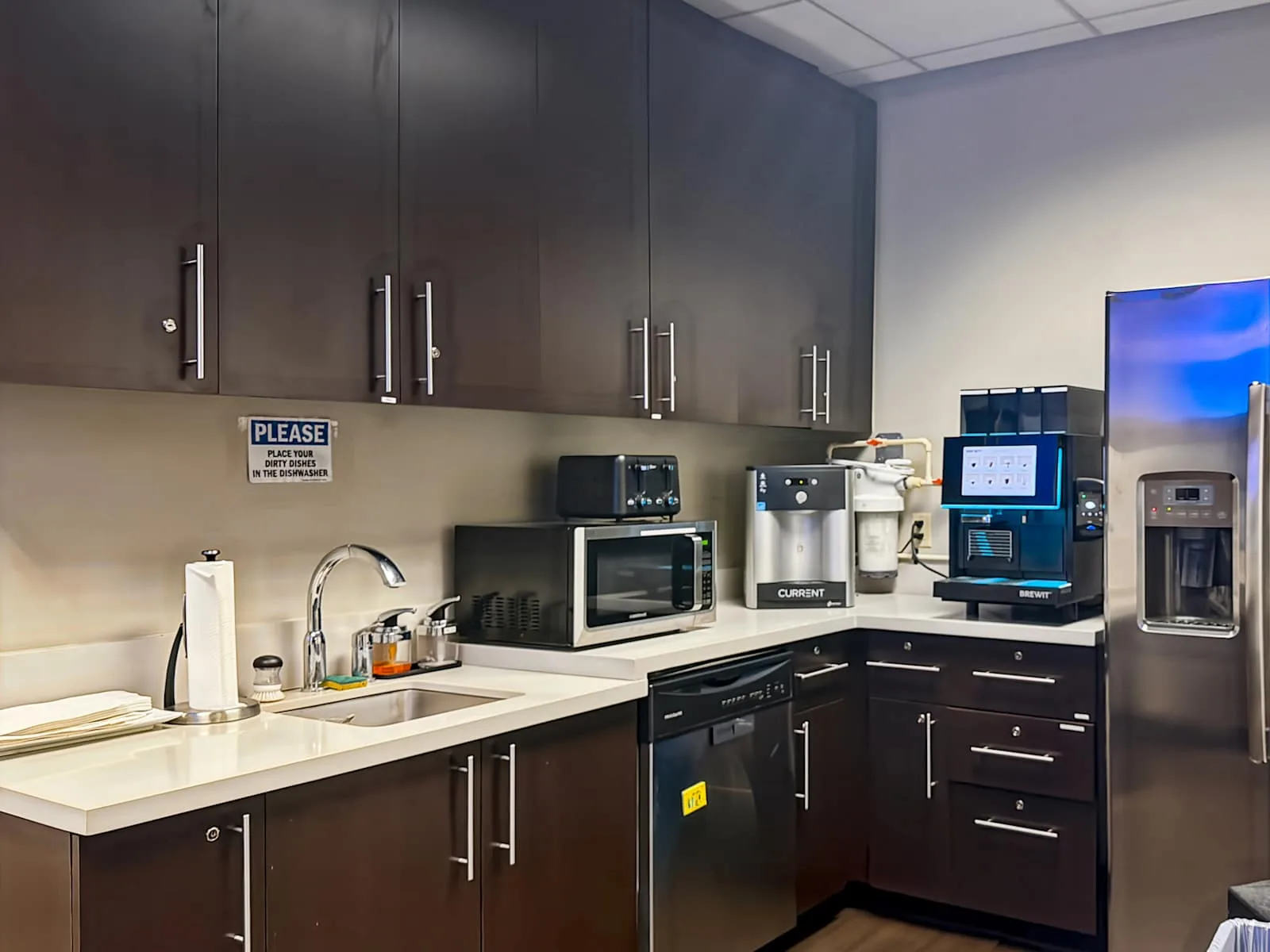 Regus FL, Miami Airport - Waterford, Kitchen, Coral Gables, FL