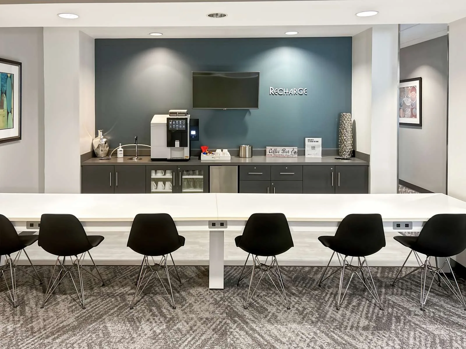 Regus FL, Naples - Tamiami Trail, Kitchen, Naples, FL