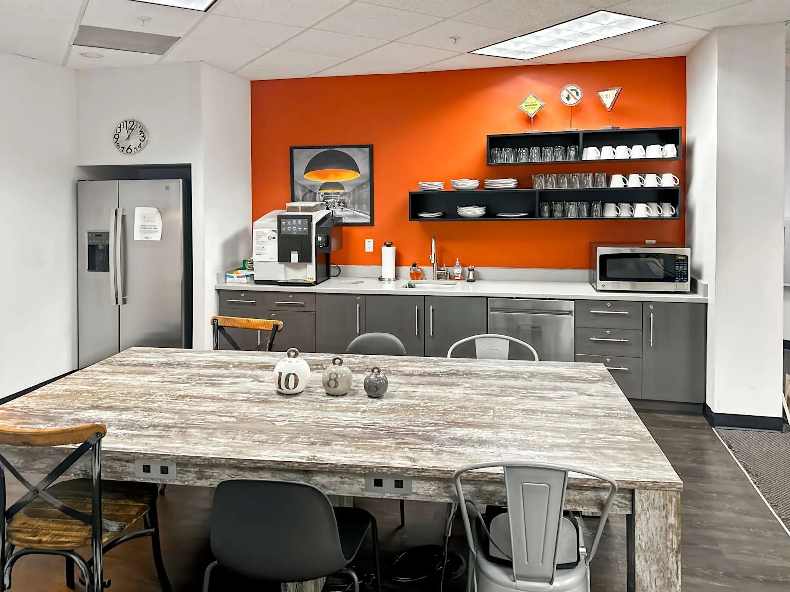 Regus FL, Orlando - Downtown North Orange, Kitchen, Orlando, FL
