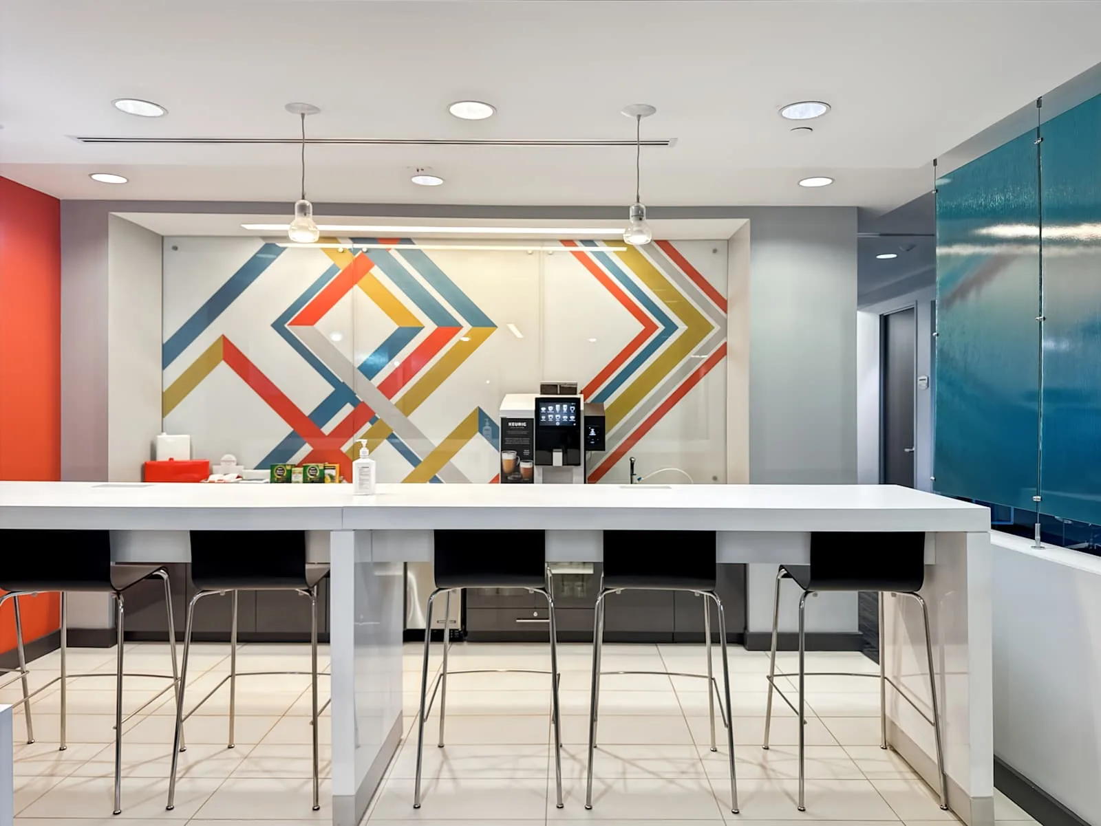 Regus FL, Orlando - Orlando University, Kitchen, Orlando, FL