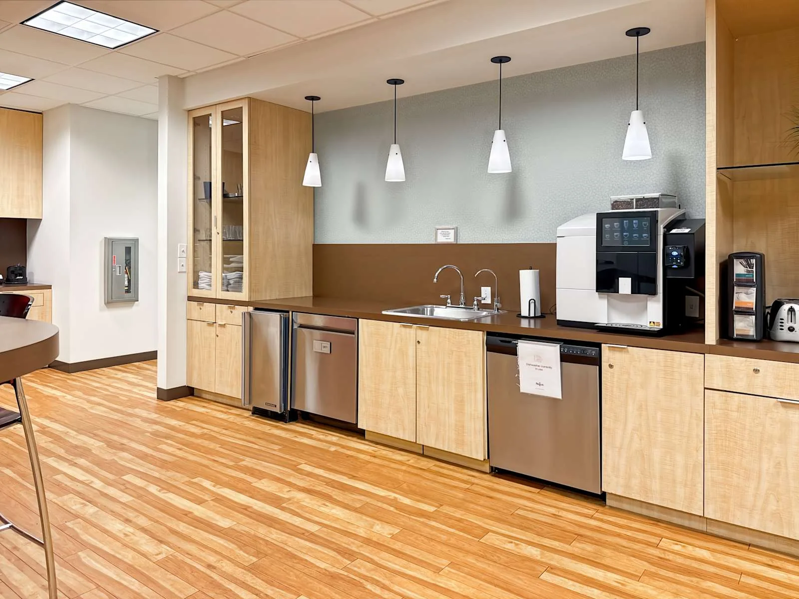 Regus FL, Sarasota - Sarasota Courthouse, Kitchen, Sarasota, FL