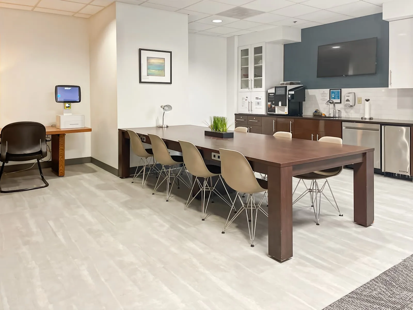 Regus FL, Tampa Palms, Cafeteria, Lutz, FL