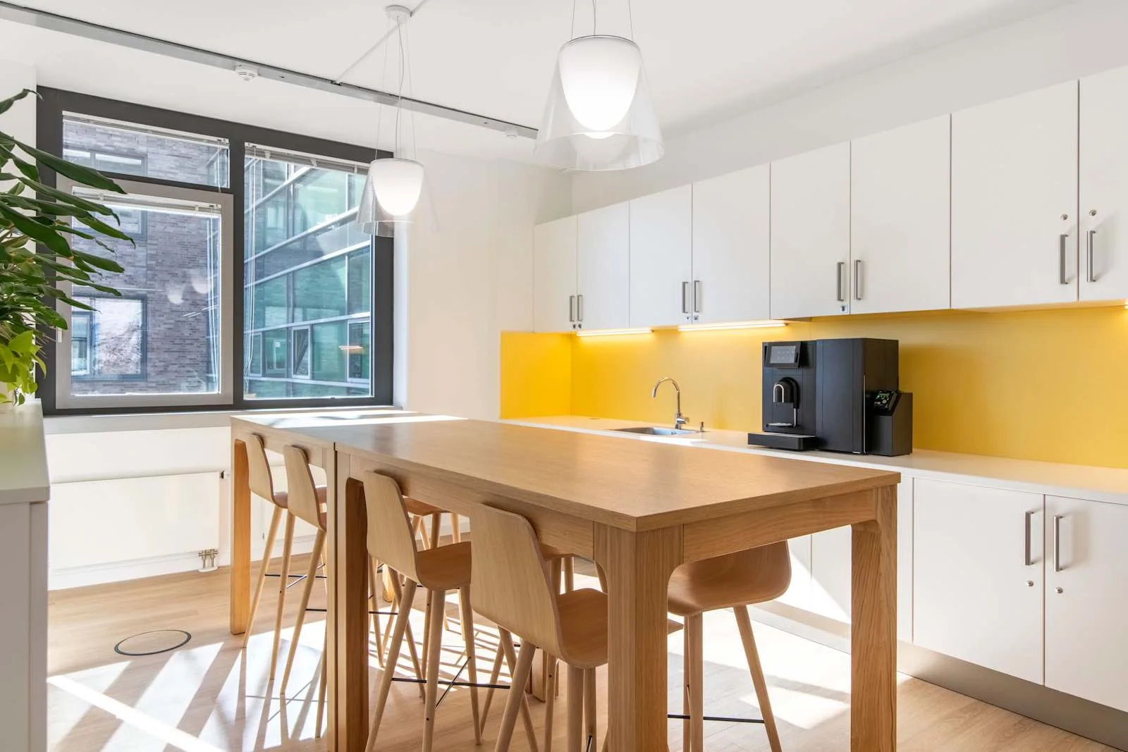 Regus FRANKFURT, AOC Hanauer Landstraße, Küche, Frankfurt am Main