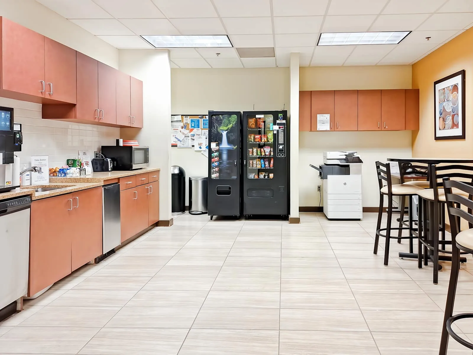 Regus GA, Alpharetta - Lakeview, Kitchen, Alpharetta, GA