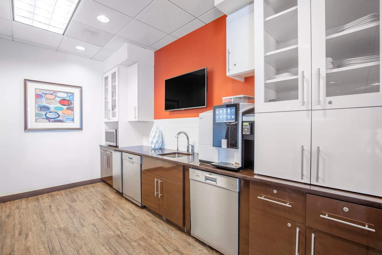 Regus GA, Atlanta - One Alliance Center, Kitchen, Atlanta, GA
