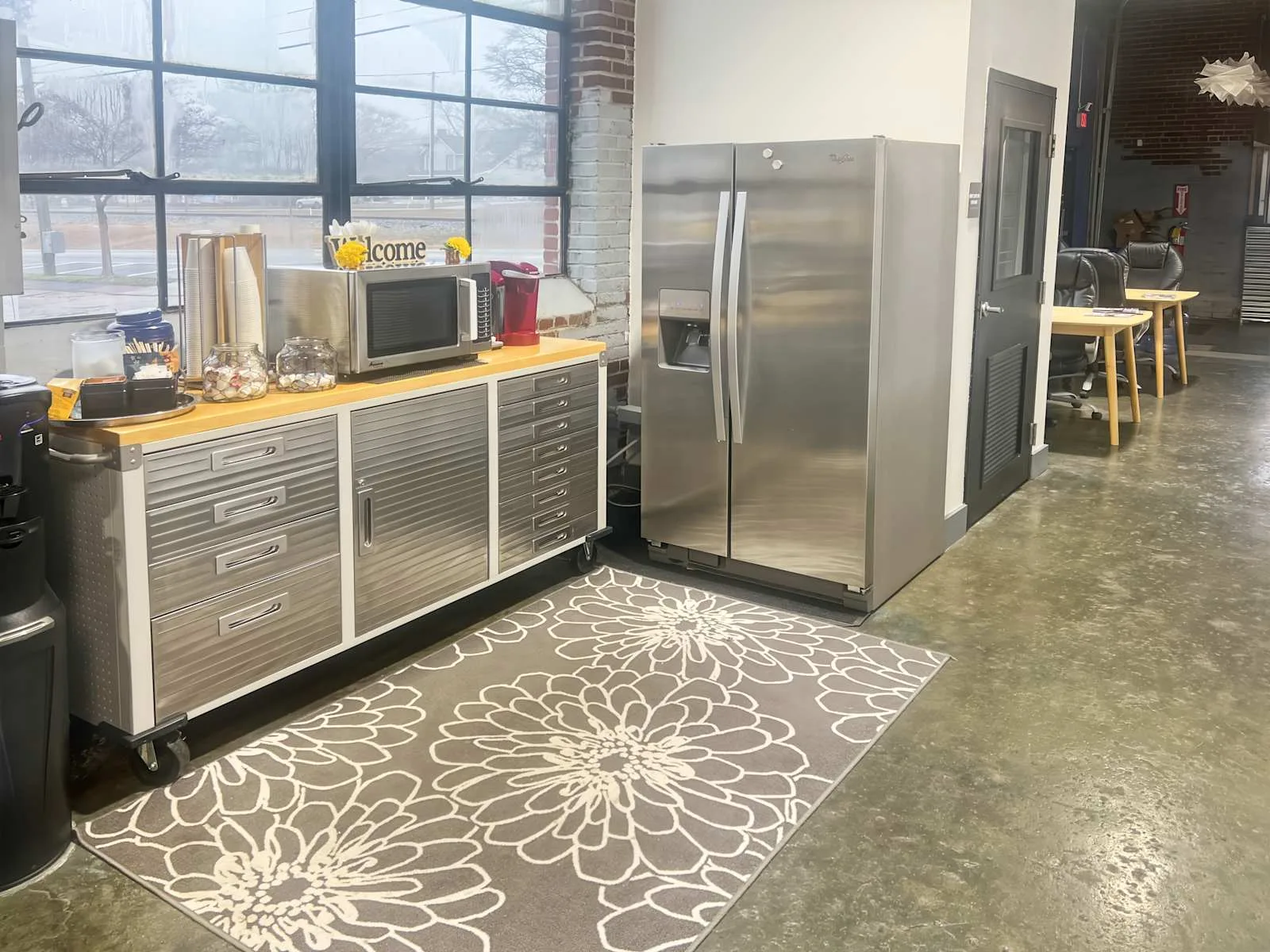 Regus GA, Douglasville - Veterans Memorial Highway, Kitchen, Douglasville, GA