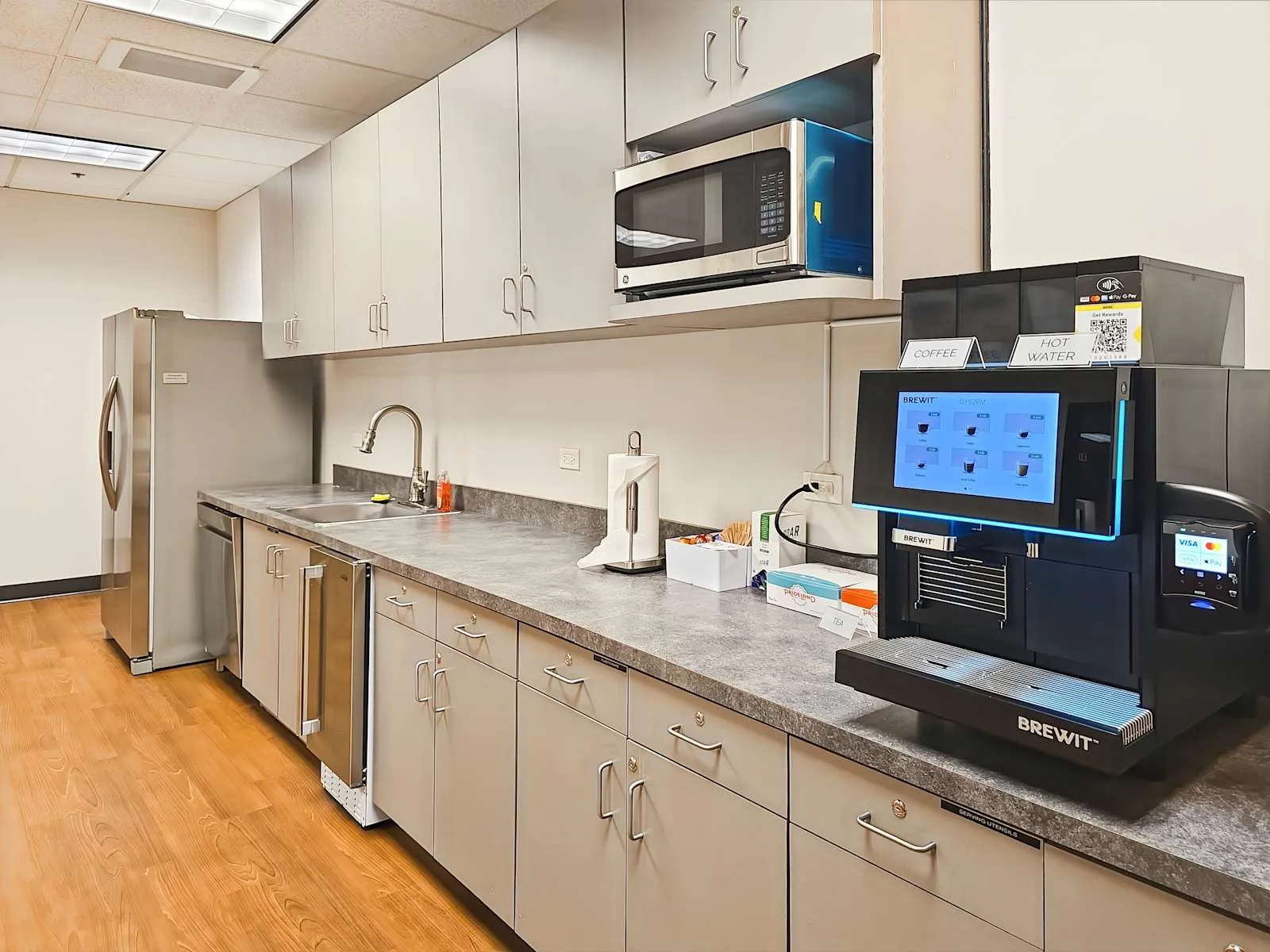 Regus GA, Newnan - Newnan Crossing Bypass, Kitchen, Newnan, GA