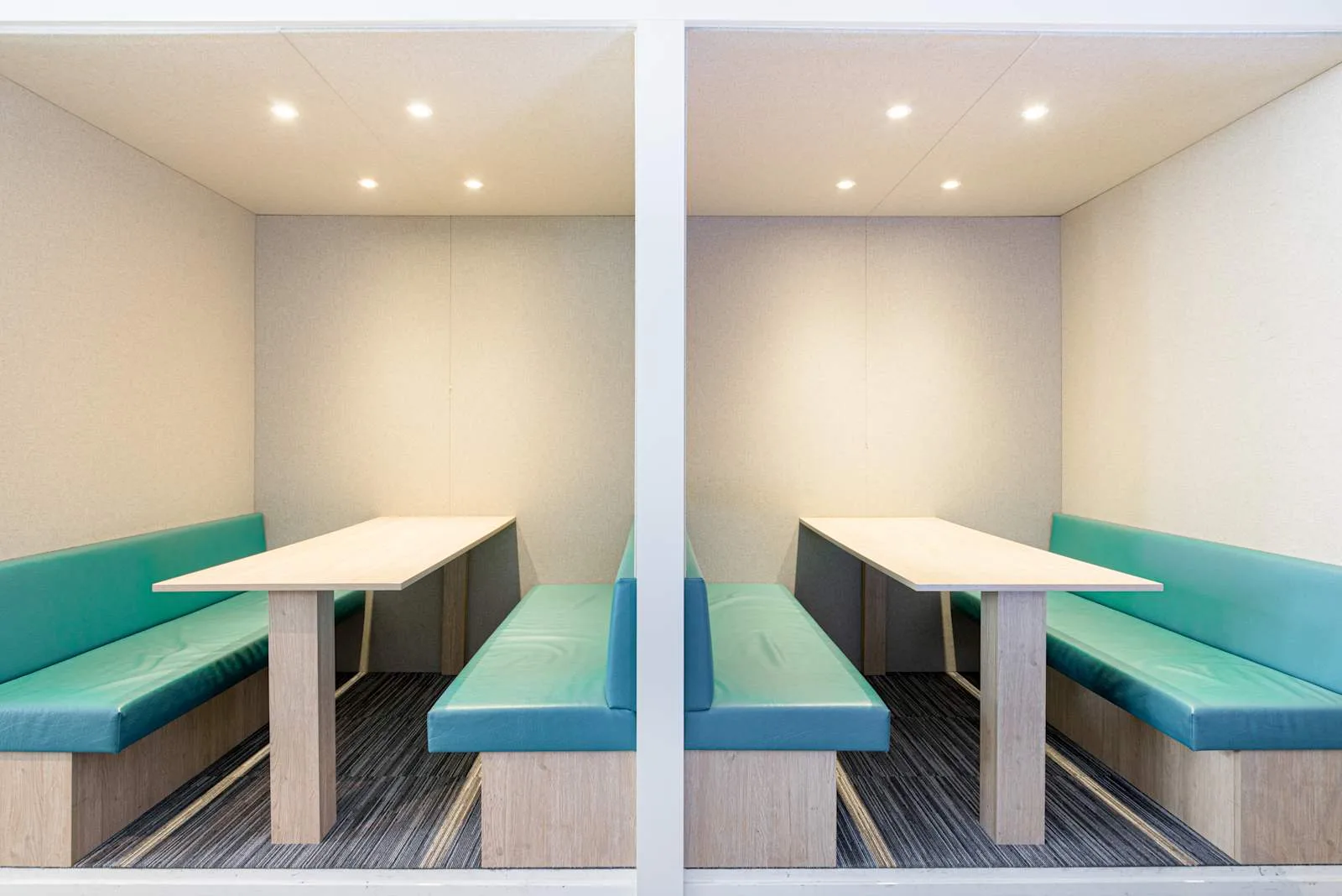 Regus GENEVA, Rhone 8, Telefonkabine, Genf