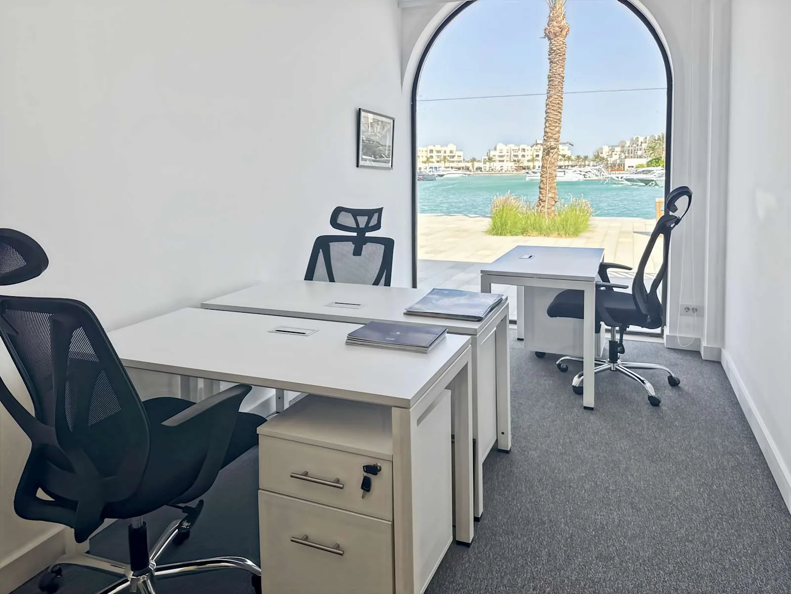 Regus El Gouna, Fanadir، مكتب خاص بـ 3 محطات عمل، الجونة