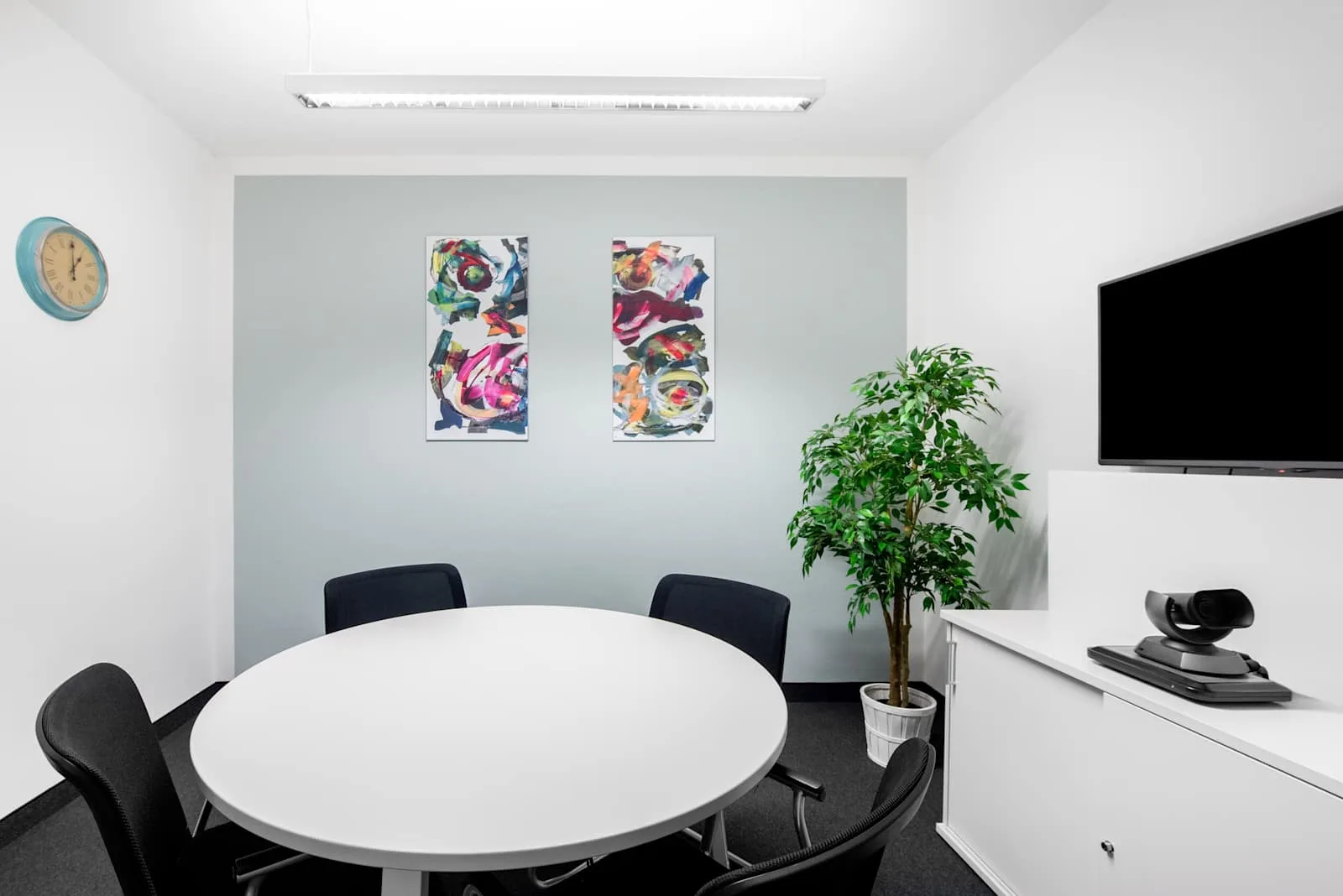 Regus GRAZ, City Tower, Meeting room for 4 people, Graz