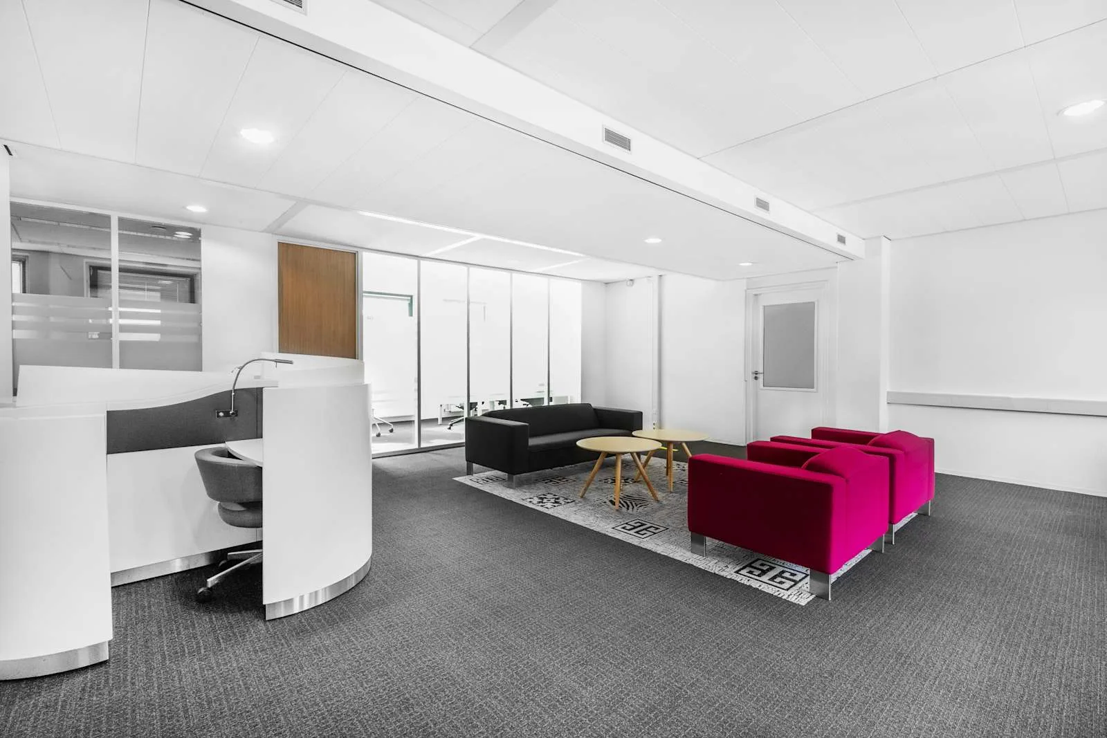 Regus GRONINGEN, Martini, Receptie, Groningen