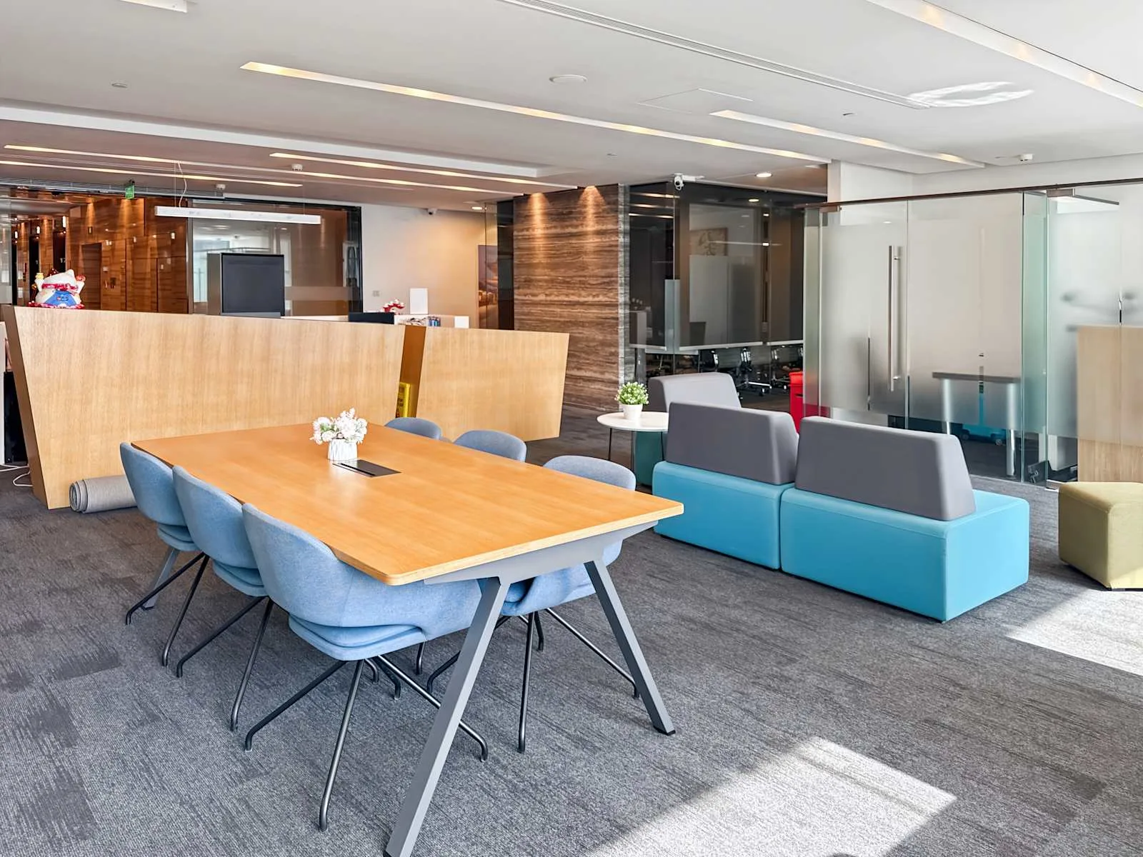 Regus GUANGZHOU, Kingold Century Centre, Coworking space, Guangzhou