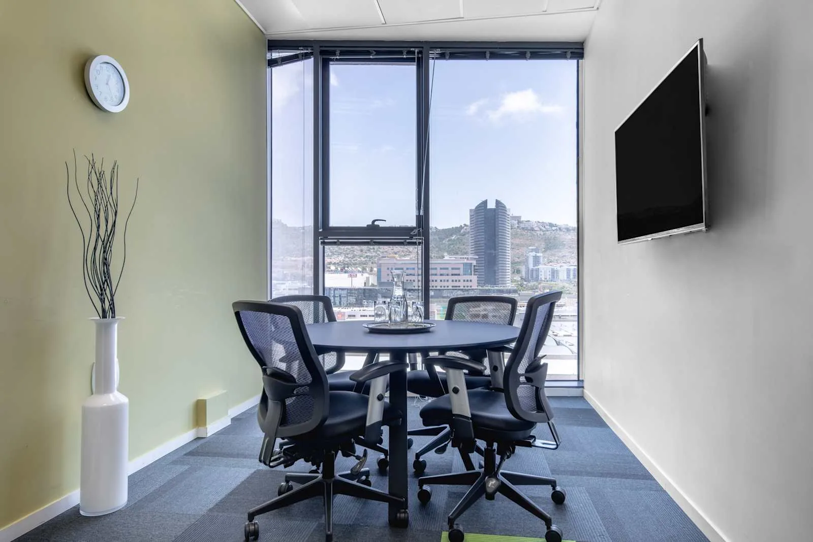 Regus HAIFA, Matam Center, Meeting room for 4 people, Haifa