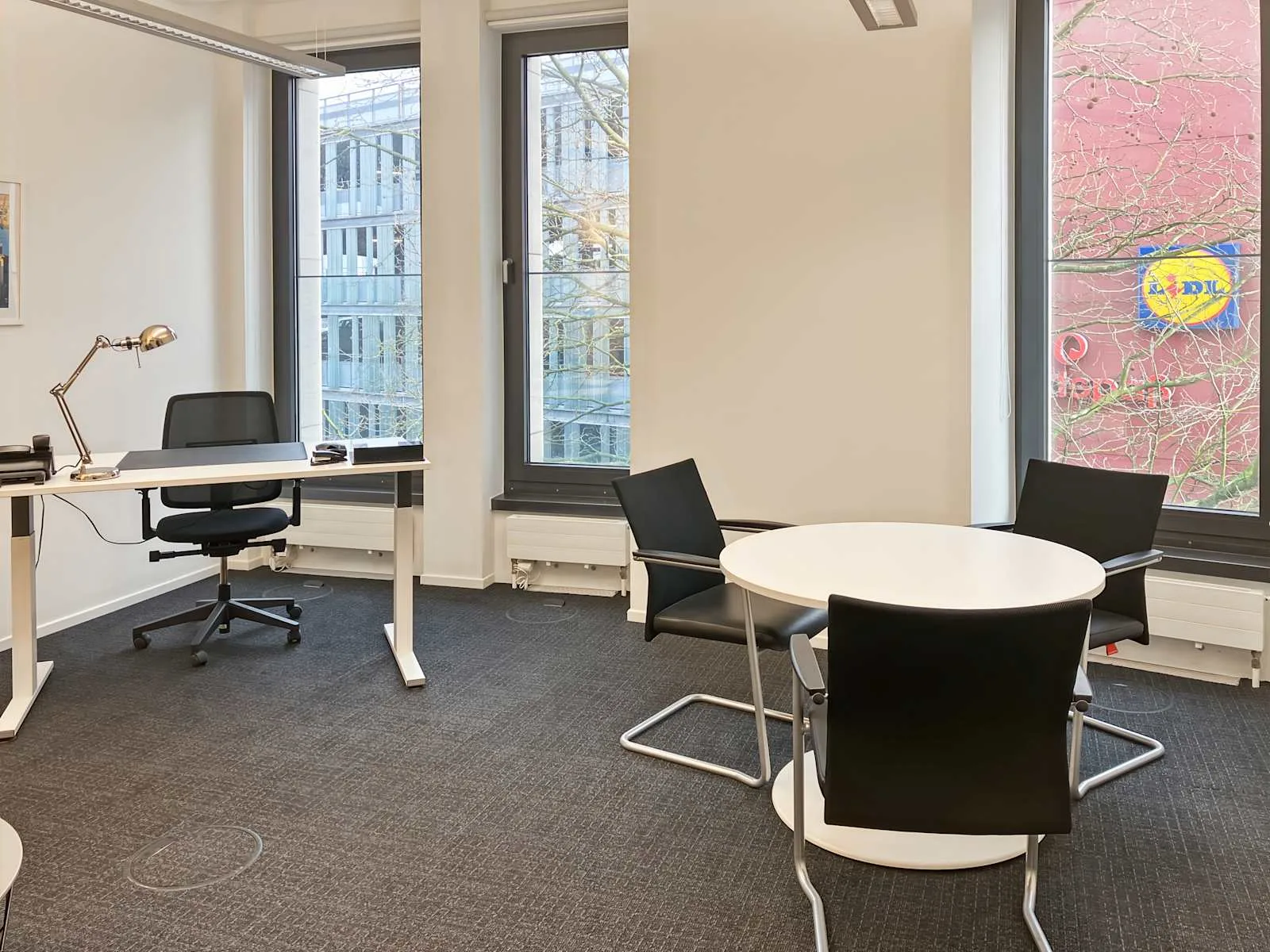 Regus HAMBURG, Altona, Privatbüro mit 1 Arbeitsplatz, Hamburg