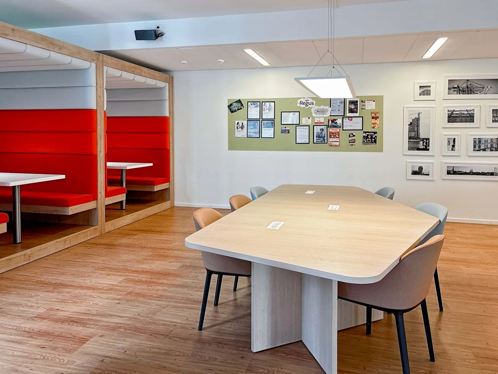 Regus HAMBURG, Hamburg City Nord, Coworking space, Hamburg