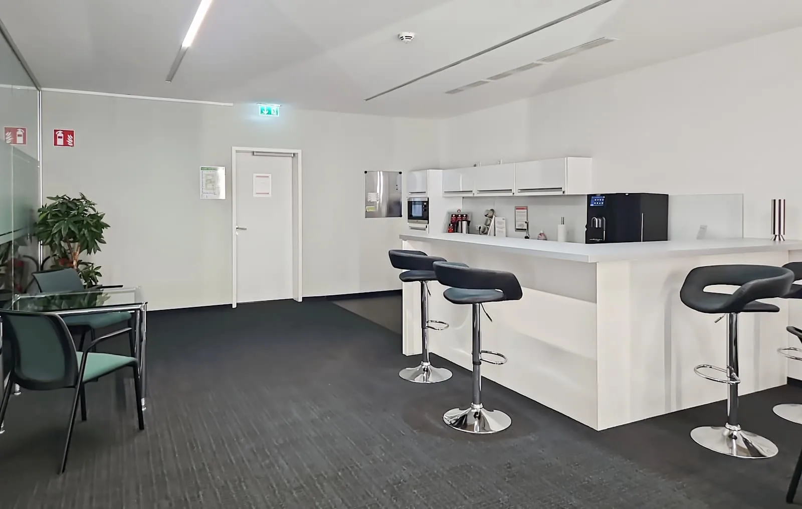 Regus HAMBURG, Neuer Wall, Küche, Hamburg