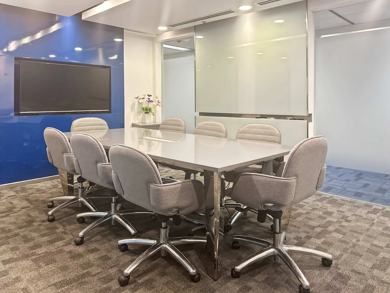 Regus HANOI, Daeha, Meeting room for 8 people, Hanoi