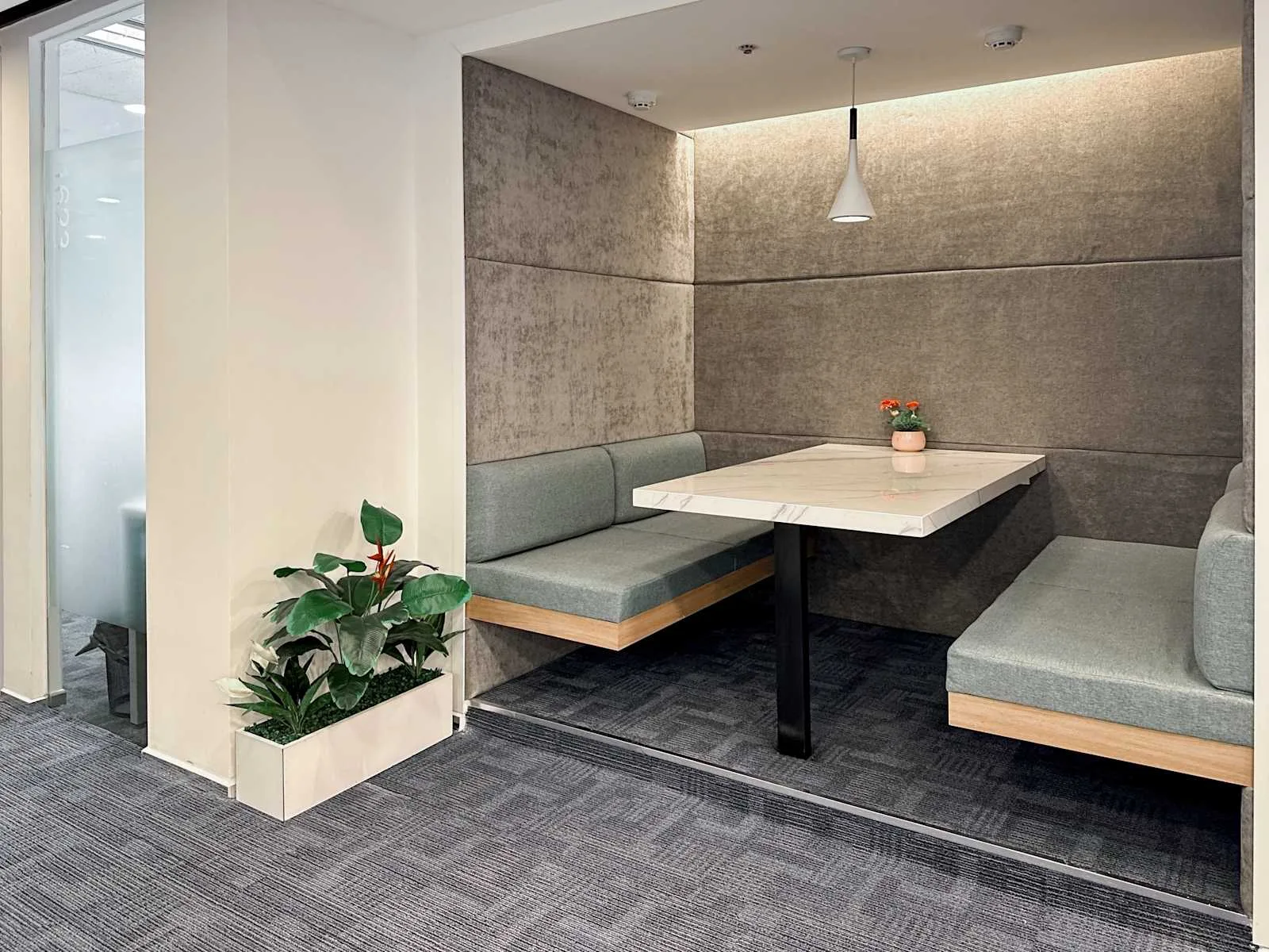 Regus HANOI, Daeha, Coworking space, Hanoi