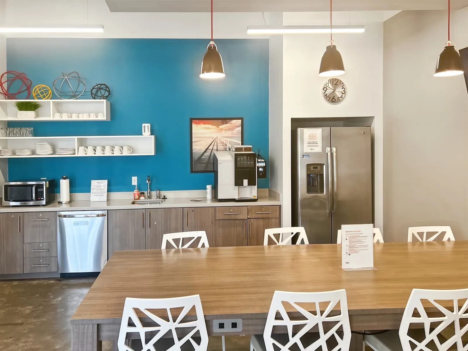 Regus LA, Harvey - Fountain Park, Kitchen, Harvey, LA
