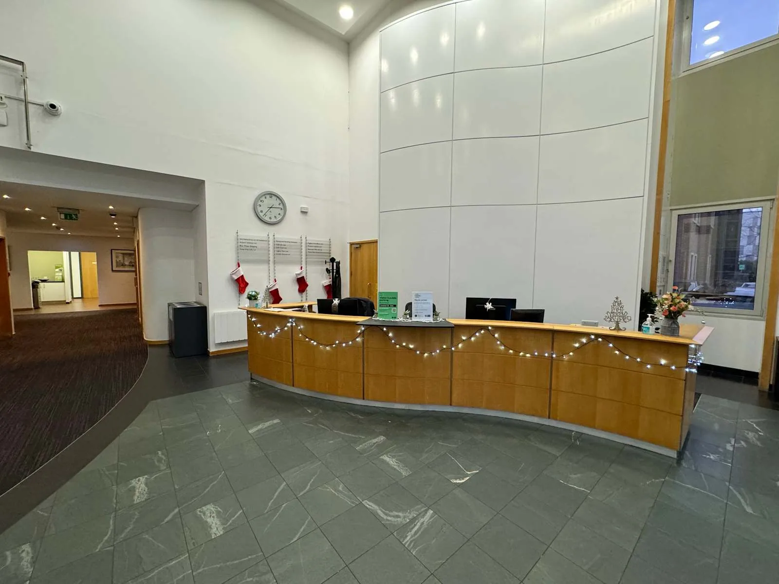 Regus HEATHROW, Bath Road, Reception, Hayes