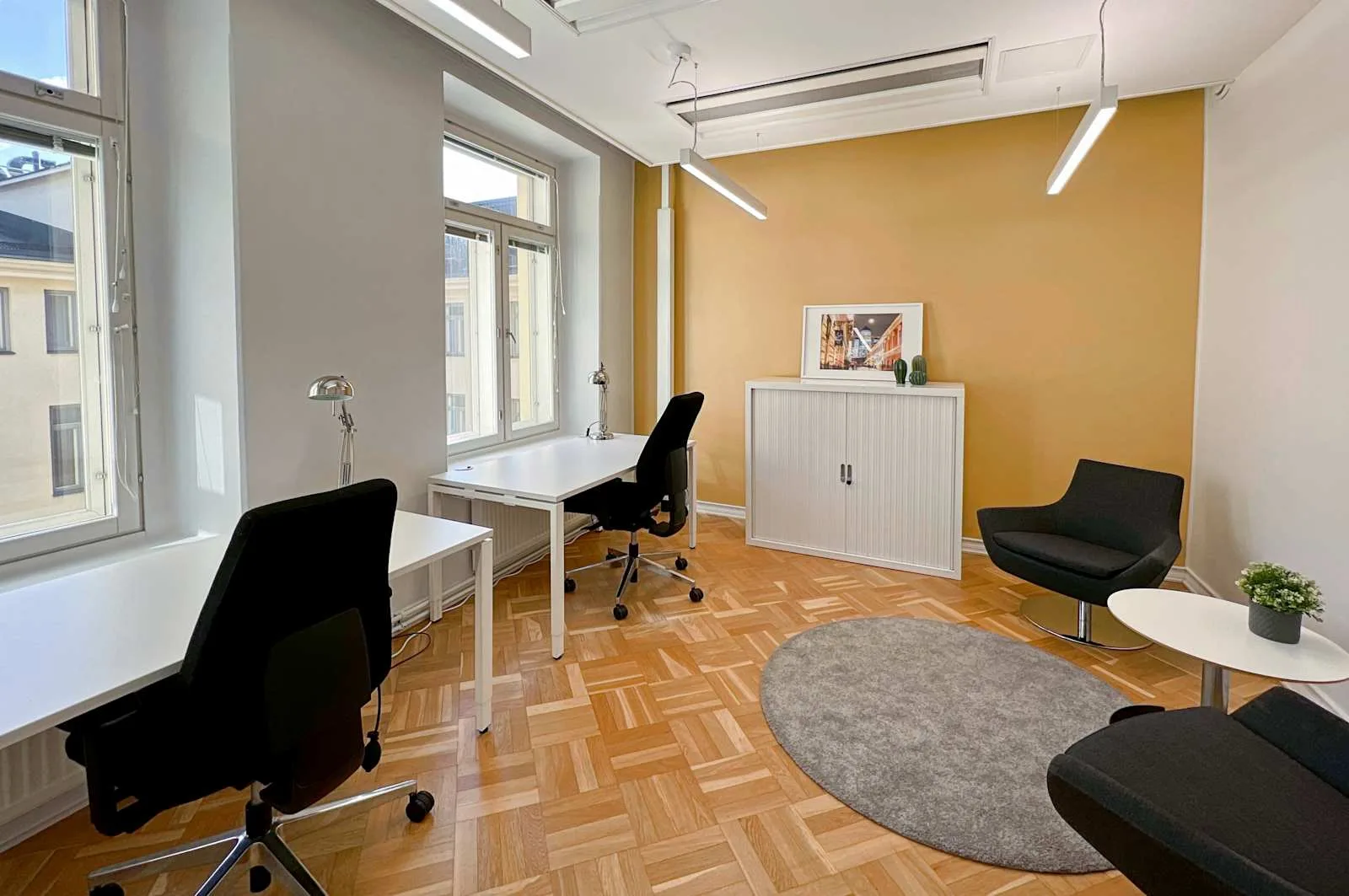 Regus HELSINKI, Luna House, Oma toimisto 2 työpisteelle, Helsinki