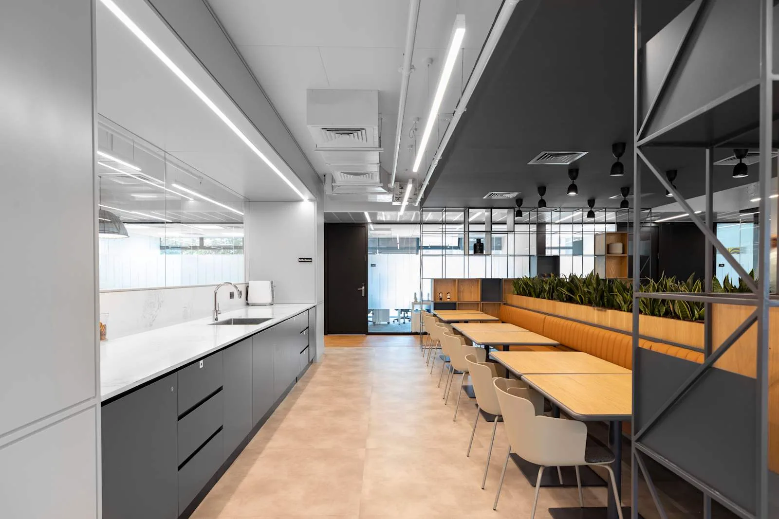 Regus Herzeliya, Reit 1 House, Cafeteria, Herzliya