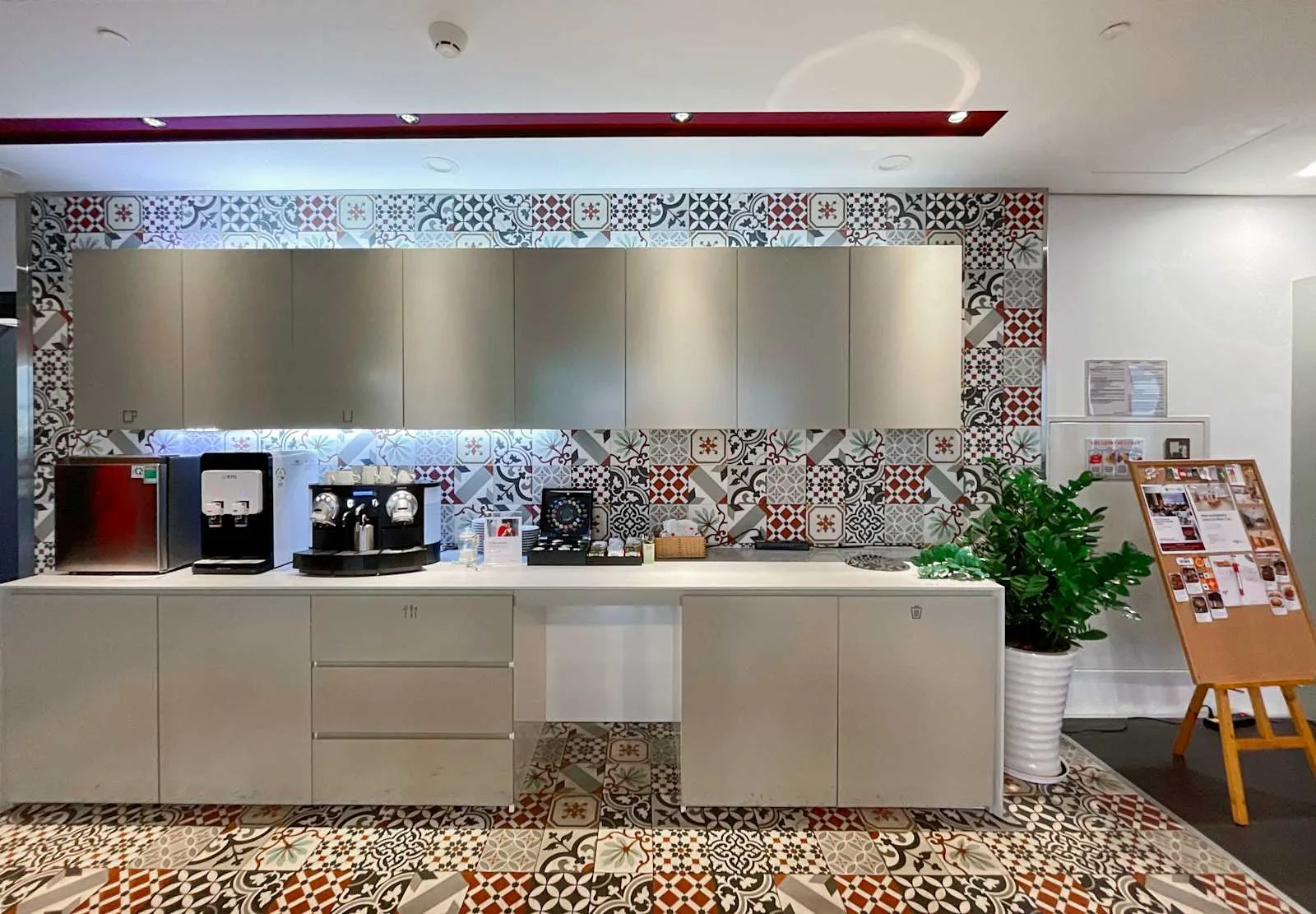 Regus HO CHI MINH CITY, Deutsches Haus, Kitchen, Ho Chi Minh City