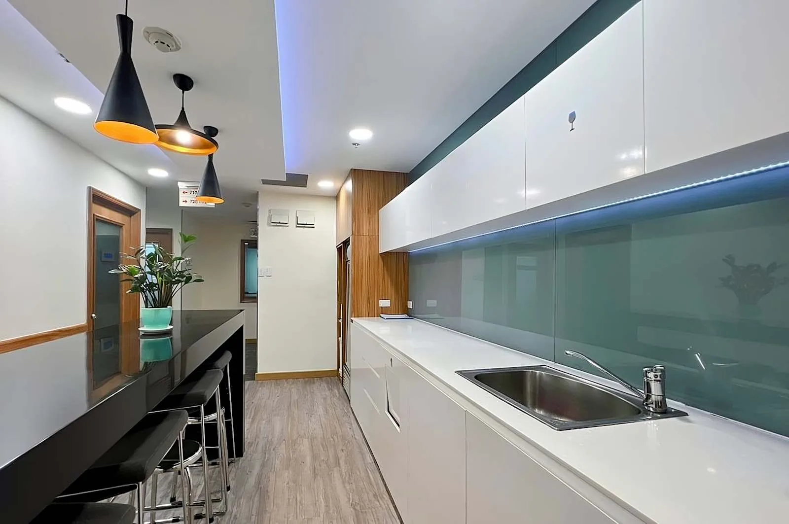 Regus Ho Chi Minh City, Regus Me Linh Point Tower, Kitchen, Ho Chi Minh City