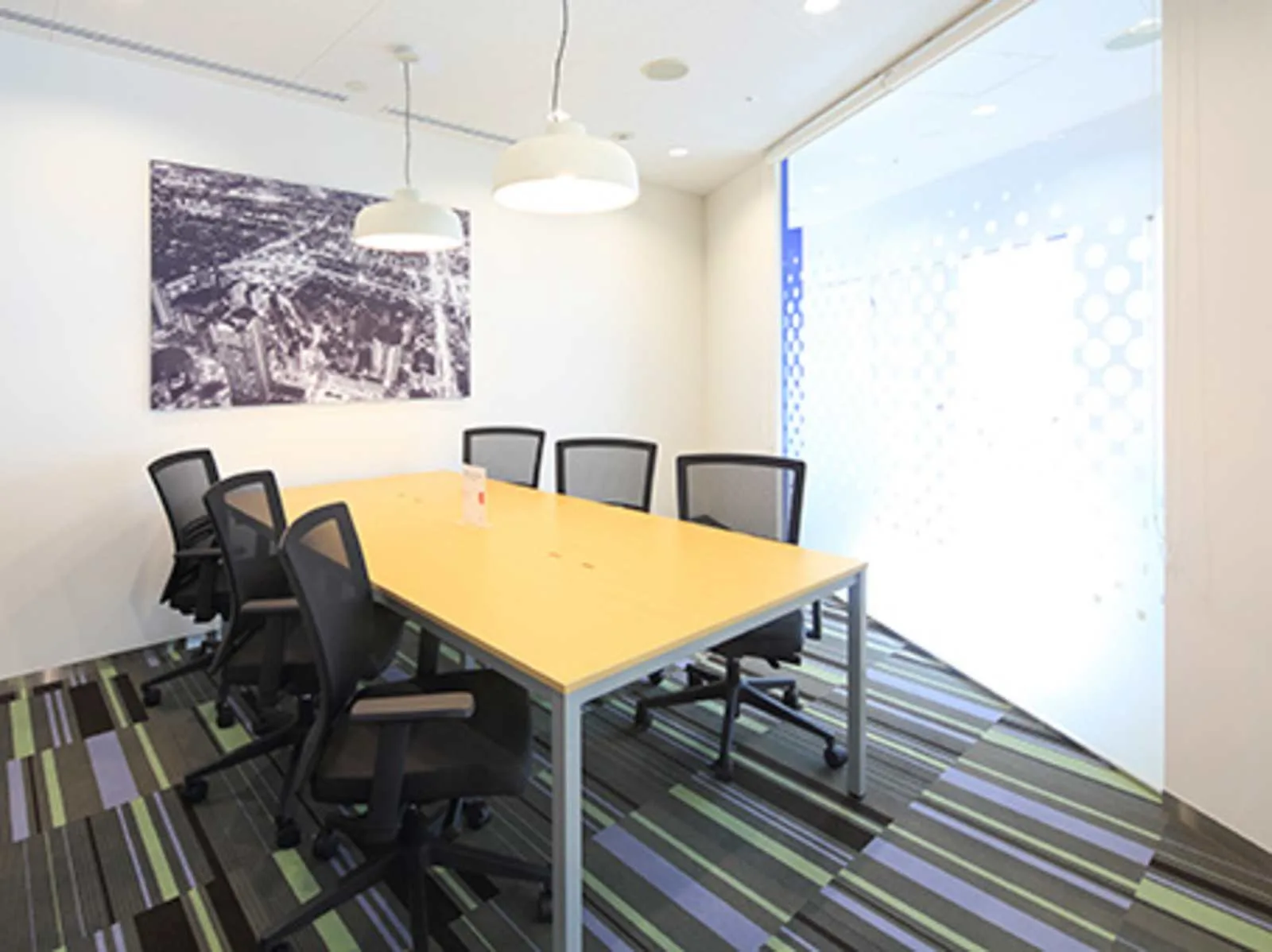 Regus HYOGO, Hankyu Itami Station、会議室（7名）、兵庫