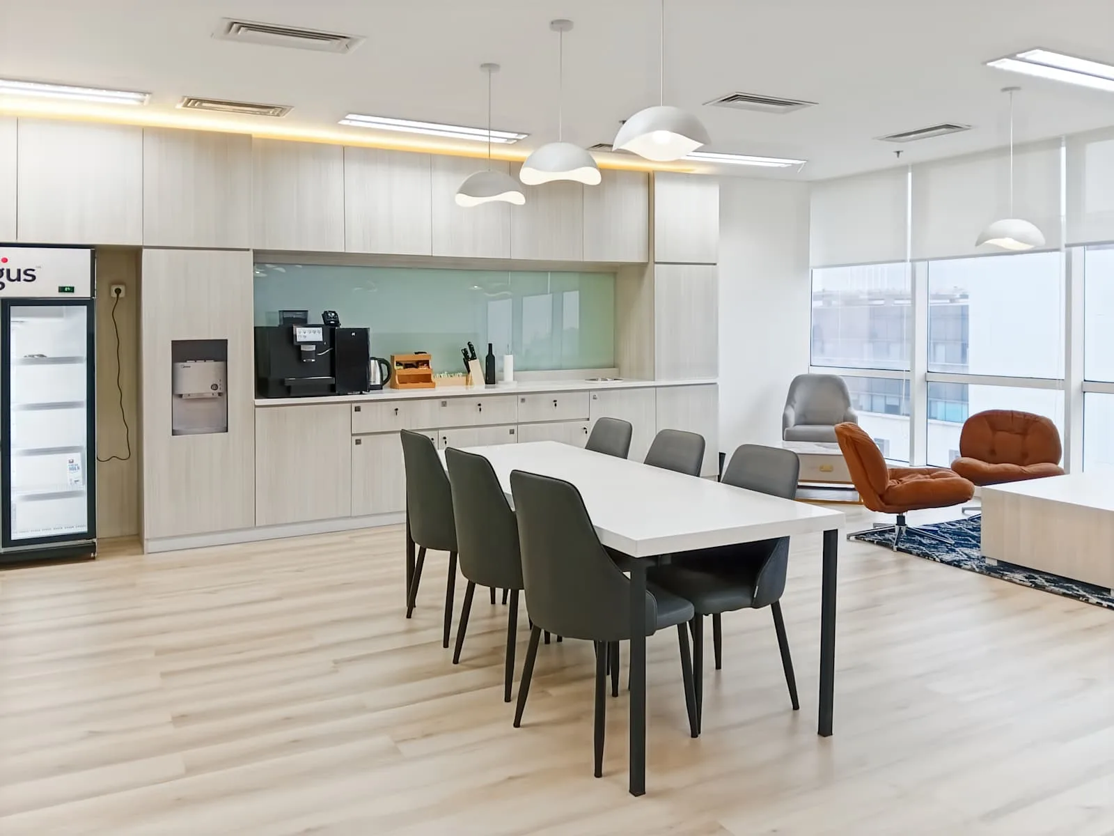 Regus Jakarta, Metropolitan Tower, Kitchen, Kota Tangerang Selatan, Banten