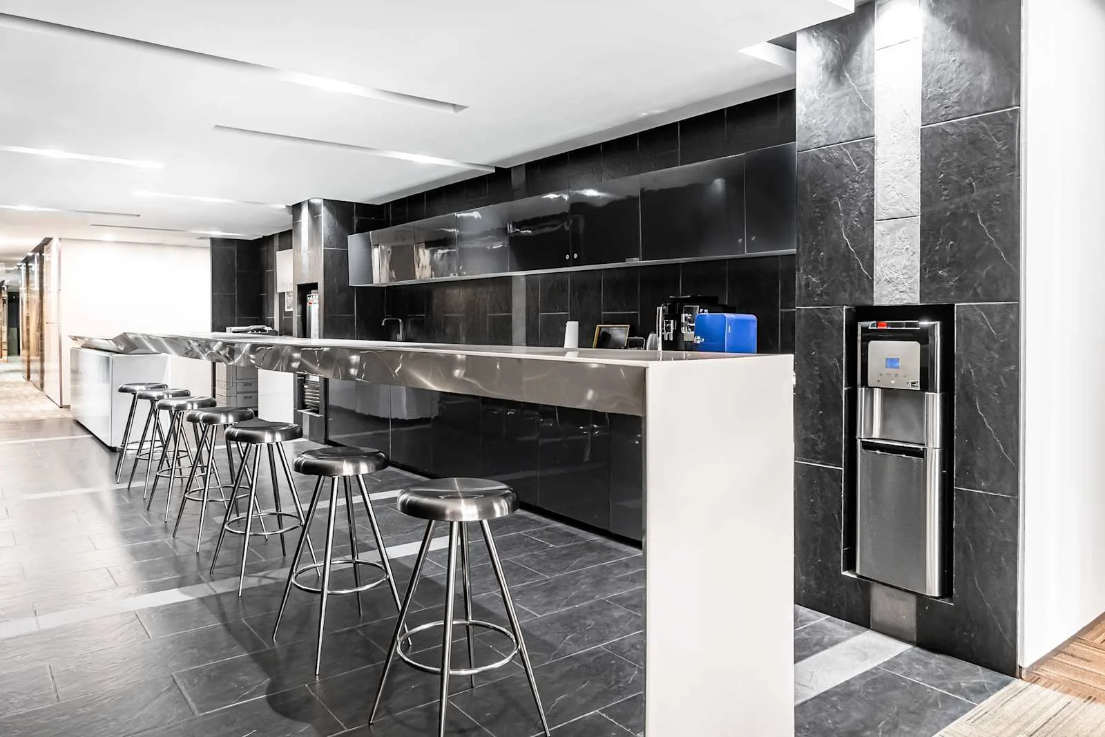 Regus Jakarta, WTC 5, Dapur, Jakarta