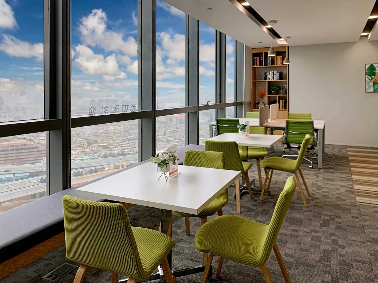 Regus JINAN, Luneng International Centre, Coworking space, Jinan