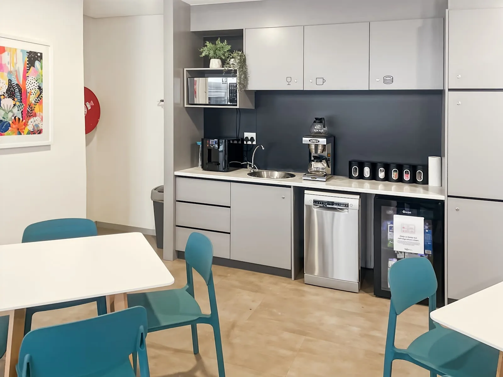 Regus Johannesburg, Cradlestone Mall, Kitchen, Randburg